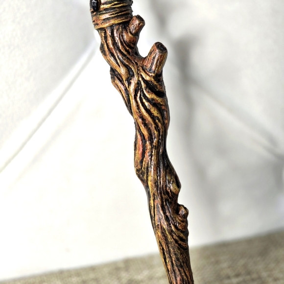 🆕️♡♡ A Gothic Universe Witch's Wand | Brown Hand Painted Acrylic 9½" - Picture 4 of 9